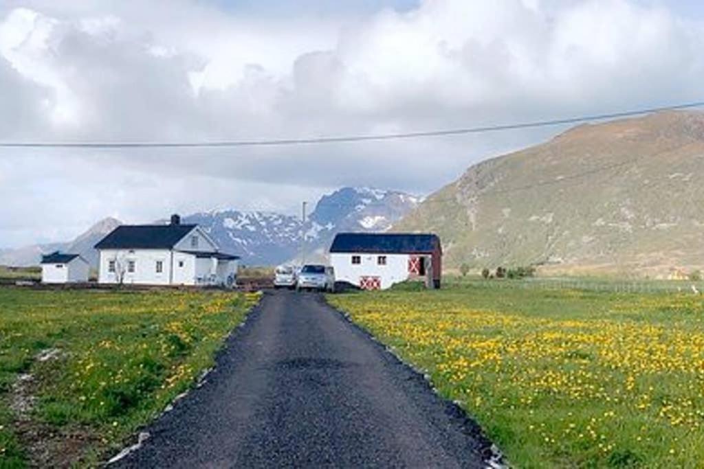 Unique Barnhouse In Amazing Gimsoy In Lofoten Saupstad  Экстерьер фото